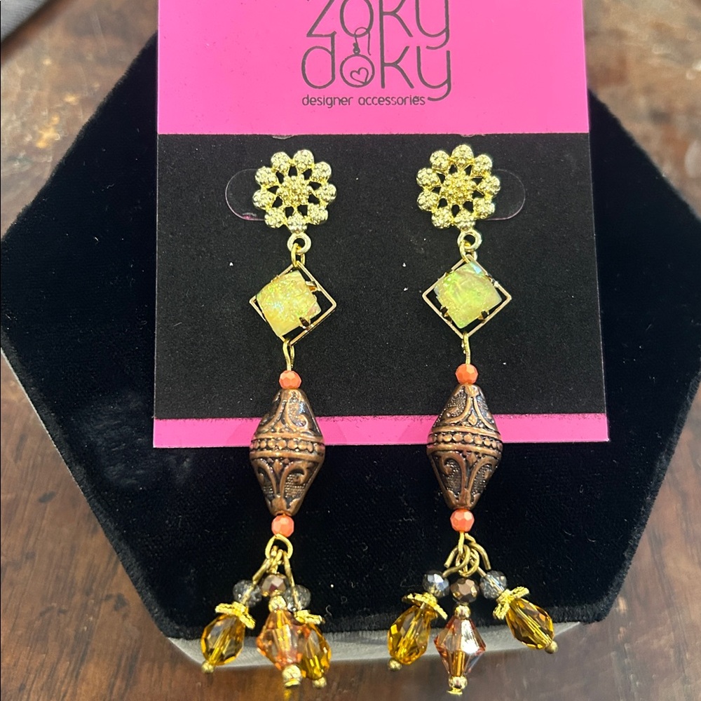 Vintage Browns with Gold Beaded Dangle Earrings-NWT